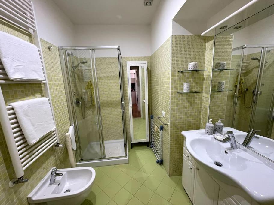 Apartmán Via Milano Terst Exteriér fotografie