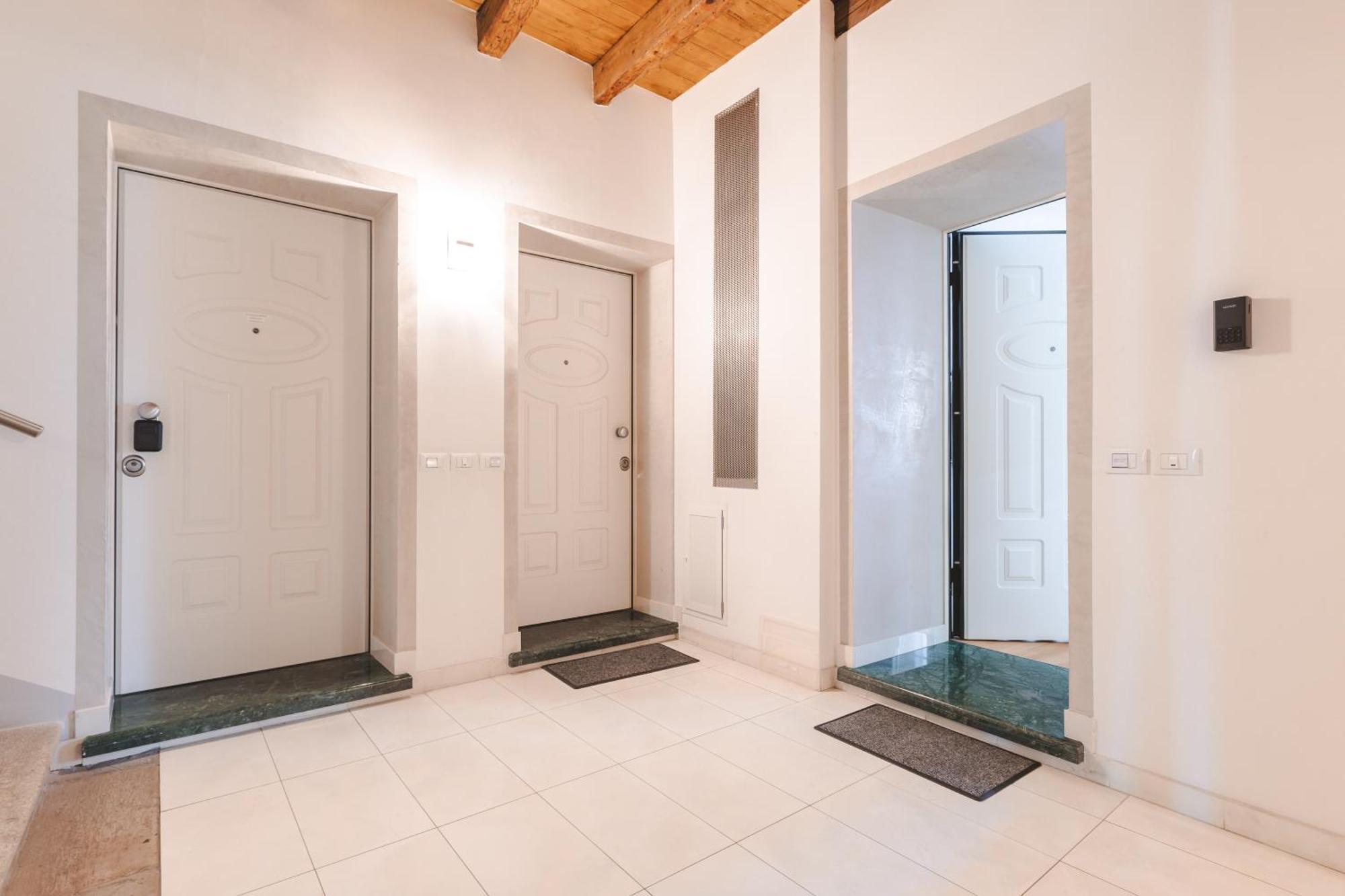 Apartmán Via Milano Terst Exteriér fotografie